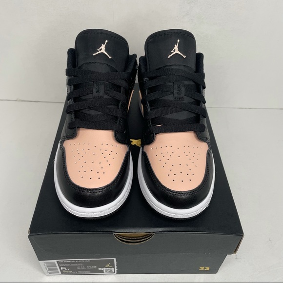 Nike Air Jordan 1 Retro Low GS “Crimson Tint” NEW - Picture 2 of 4